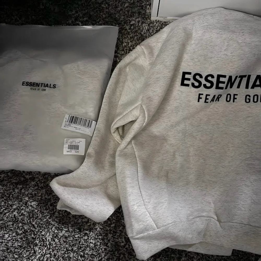 Essentials Light Gray Sweatshirt